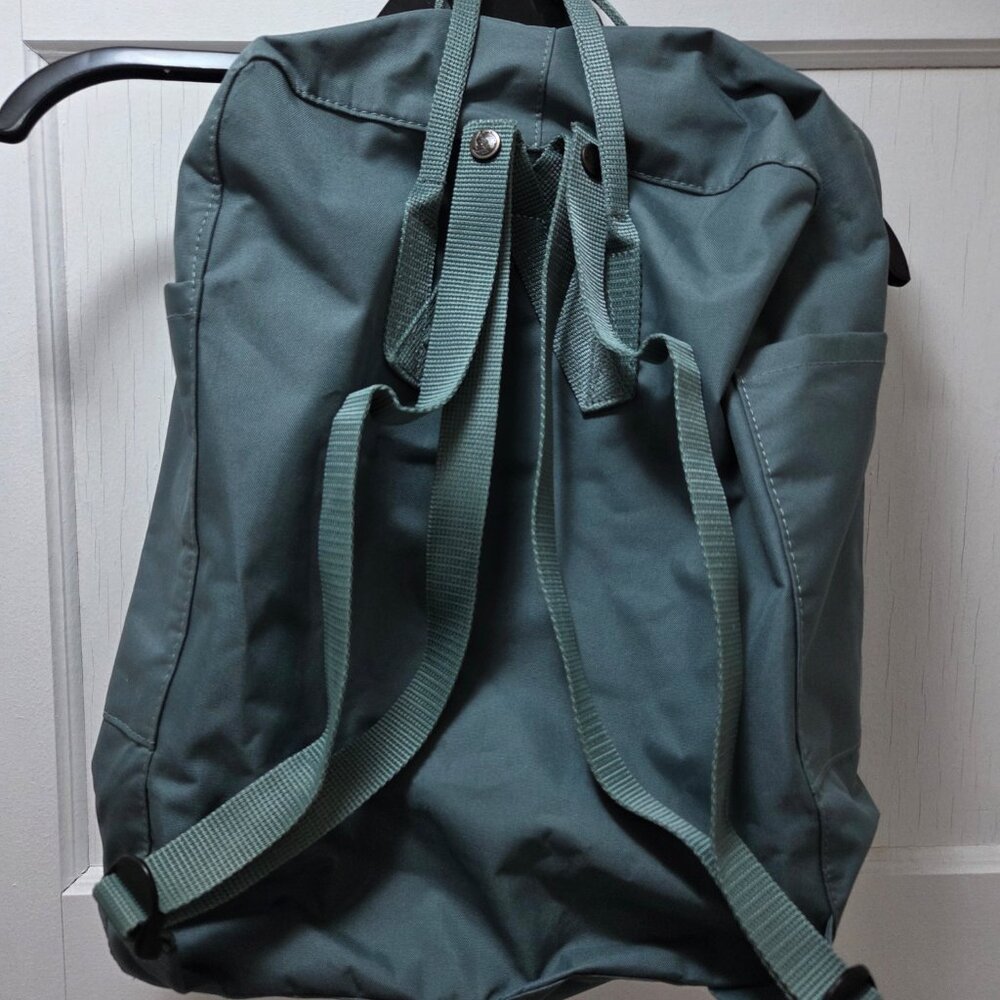 Fjallraven Kanken Back Pack - Picture 2 of 3